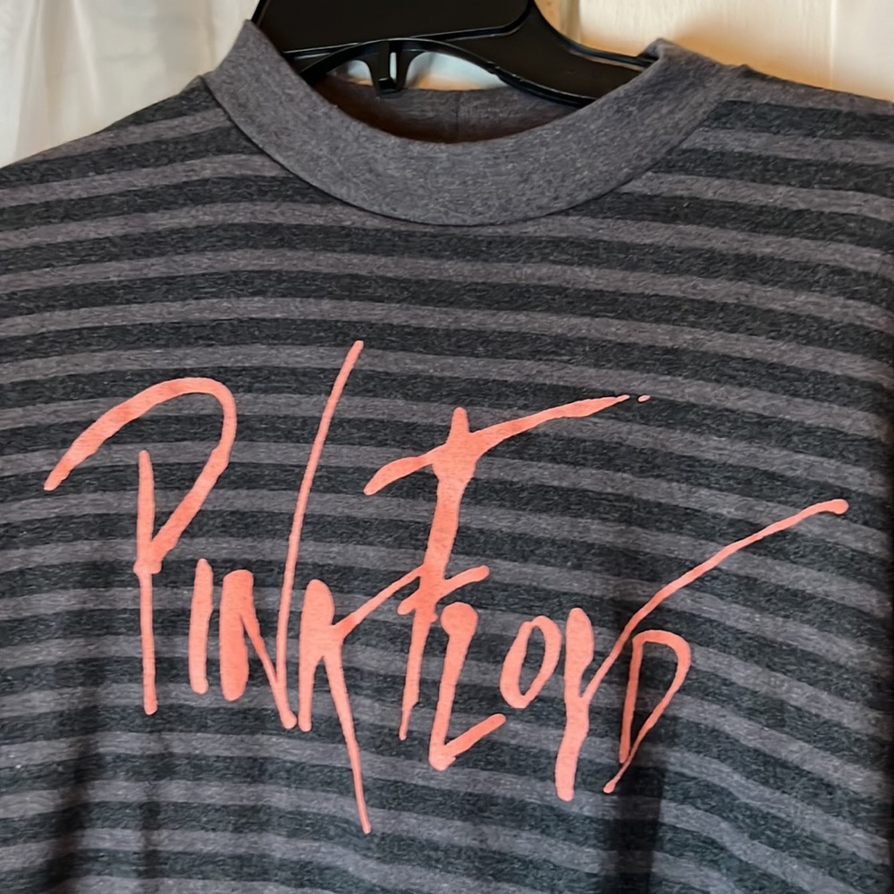 Pink Floyd T-Shirt Women’s Small The Wall Gray Striped Mock Neck